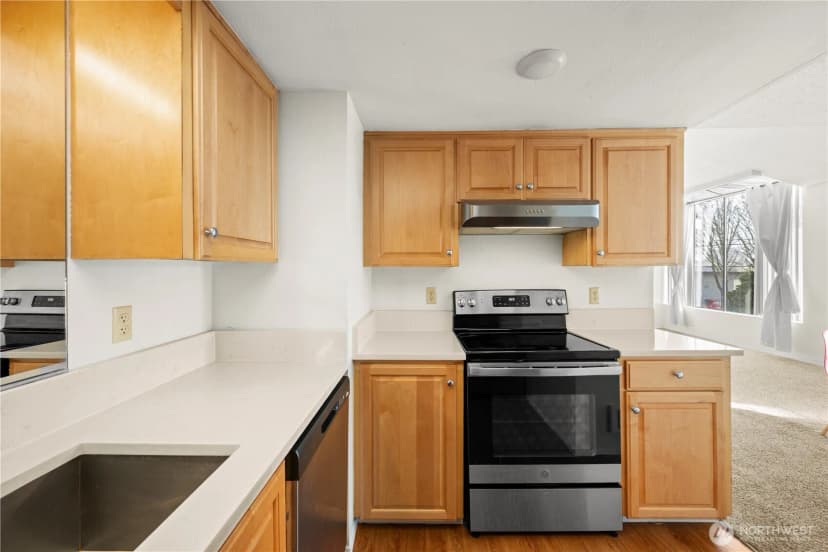 Property photo for 3401 Oaks Avenue #6, Everett photo 14