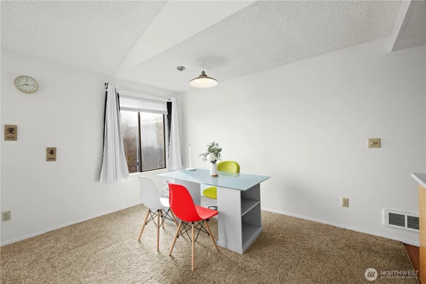 Property photo for 3401 Oaks Avenue #6, Everett photo 10