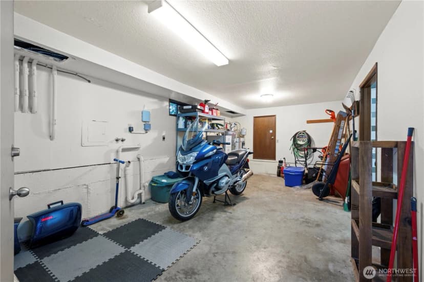 Property photo for 3401 Oaks Avenue #6, Everett photo 27
