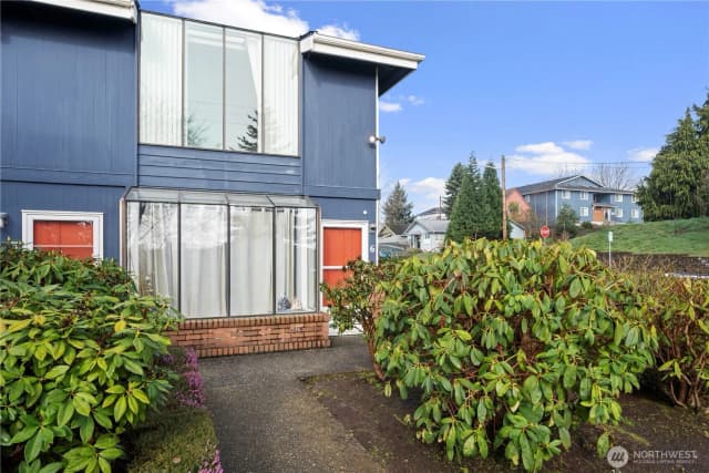 Property photo for 3401 Oaks Avenue #6, Everett