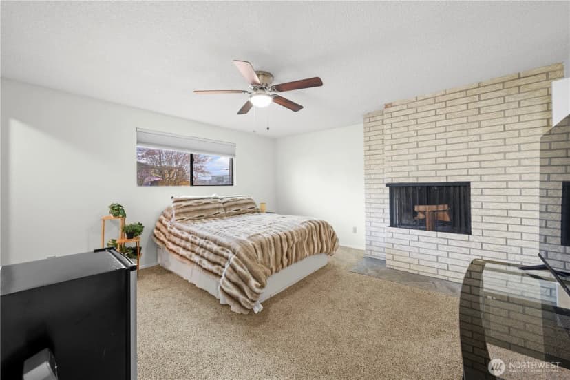 Property photo for 3401 Oaks Avenue #6, Everett photo 17