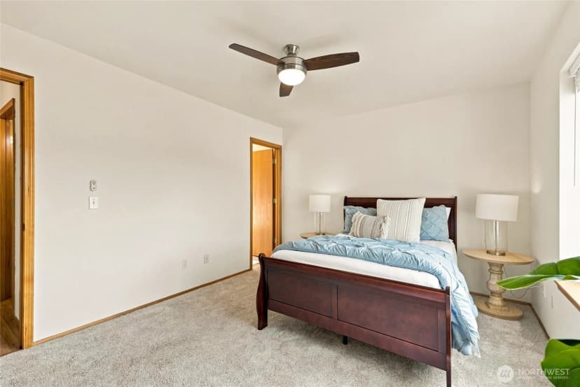 Property photo for 1030 Sinclair Way #42, Burlington photo 14