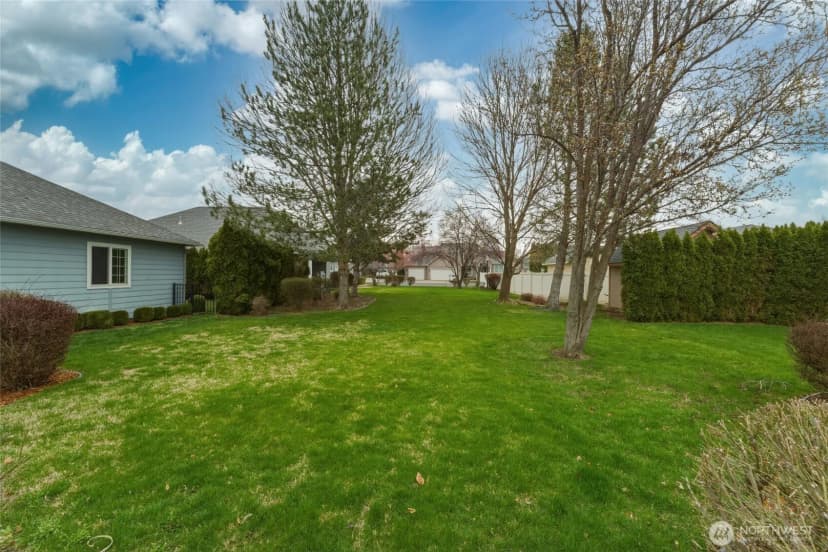 Property photo for 803 Se Vintage Way, College Place photo 35
