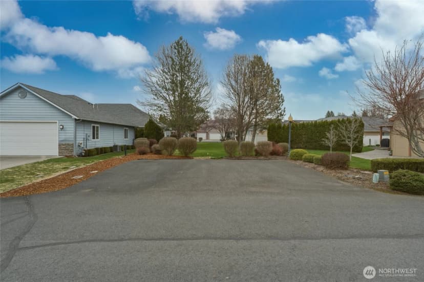 Property photo for 803 Se Vintage Way, College Place photo 36