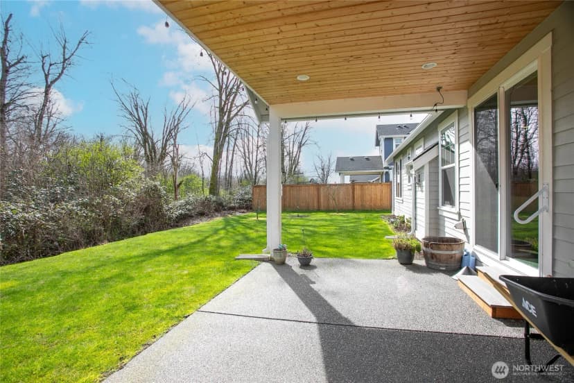 Property photo for 2268 Brome Street, Lynden photo 28