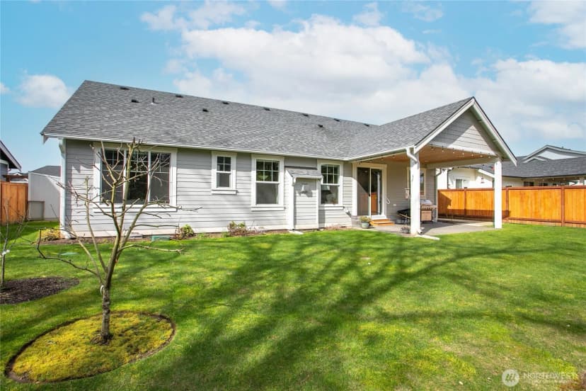 Property photo for 2268 Brome Street, Lynden photo 30