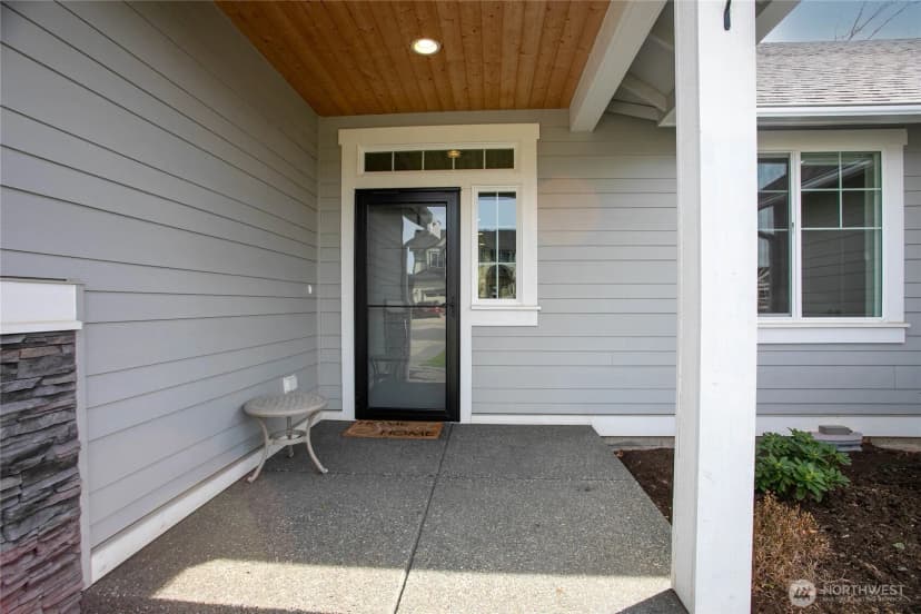 Property photo for 2268 Brome Street, Lynden photo 3