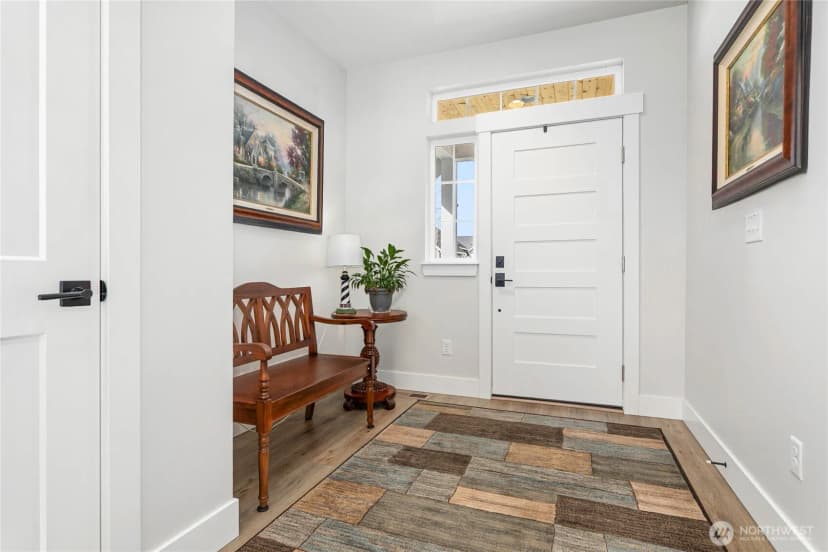 Property photo for 2268 Brome Street, Lynden photo 5