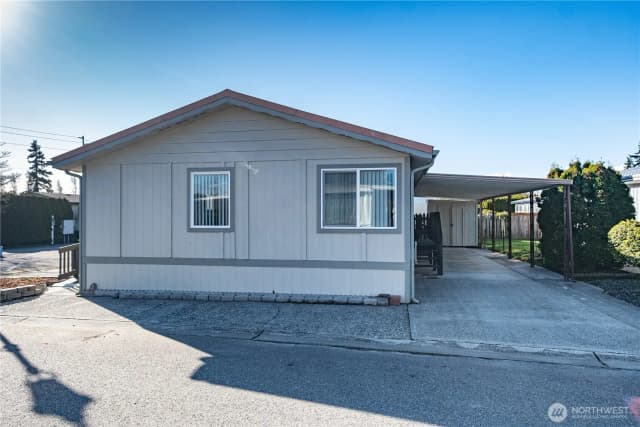 Property photo for 225 Ne Ernst #50, Oak Harbor photo 3