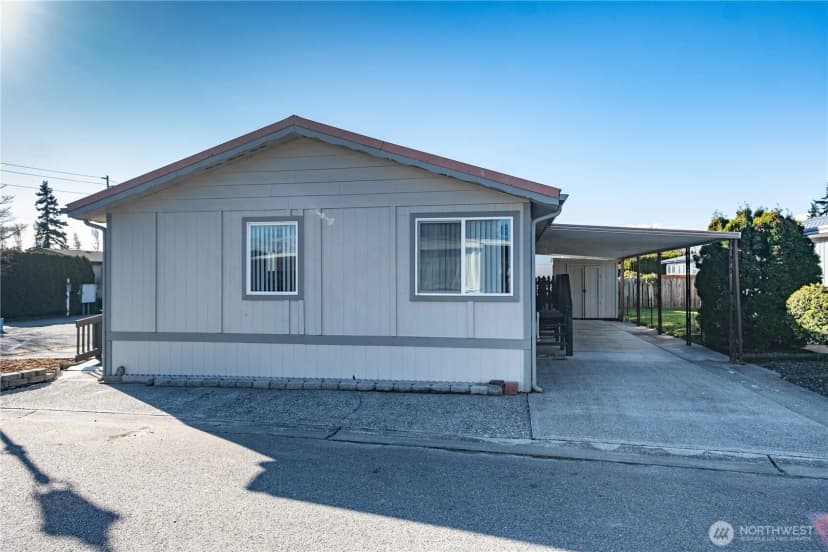 Property photo for 225 Ne Ernst #50, Oak Harbor photo 3