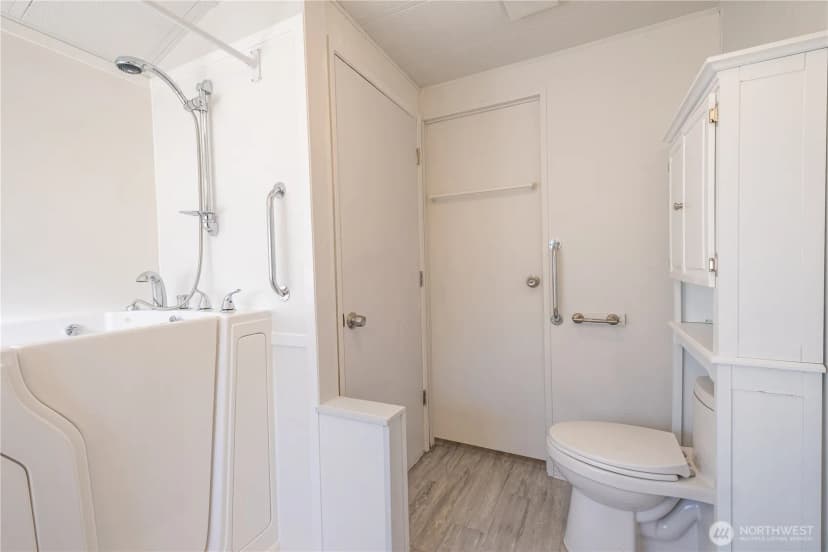 Property photo for 225 Ne Ernst #50, Oak Harbor photo 14