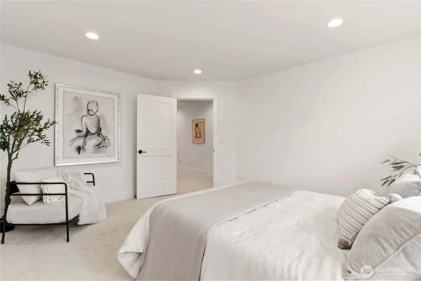 Property photo for 9213 S Sheridan Avenue, Tacoma photo 28