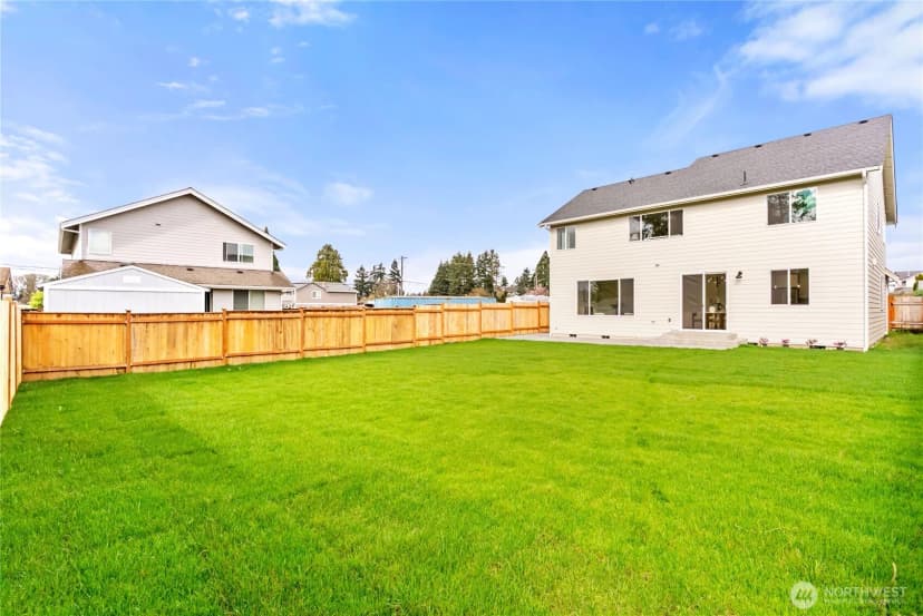 Property photo for 9213 S Sheridan Avenue, Tacoma photo 37