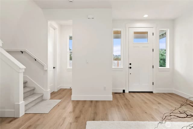 Property photo for 9213 S Sheridan Avenue, Tacoma photo 5