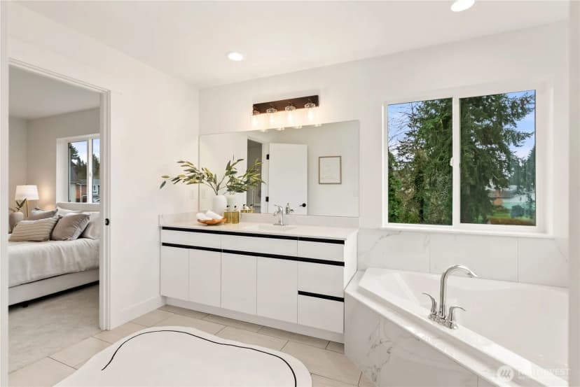 Property photo for 9213 S Sheridan Avenue, Tacoma photo 31