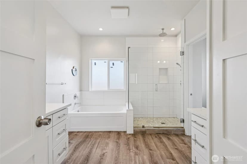 Property photo for 7724 16th Avenue Sw, Seattle photo 22