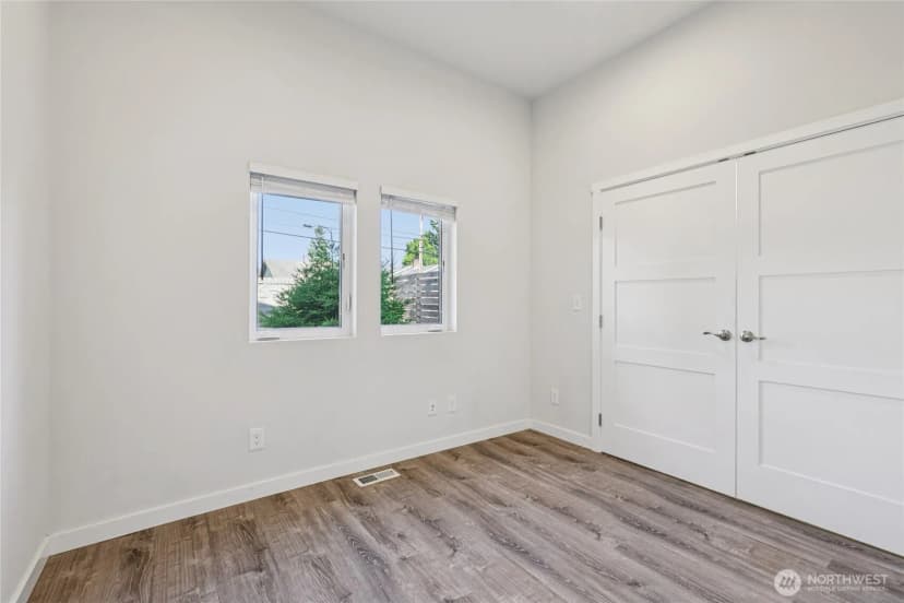 Property photo for 7724 16th Avenue Sw, Seattle photo 12