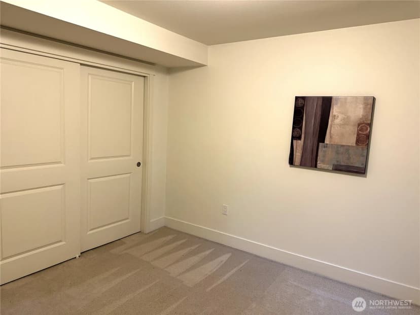 Property photo for 3212 Se 81st #c203, Mercer Island photo 14