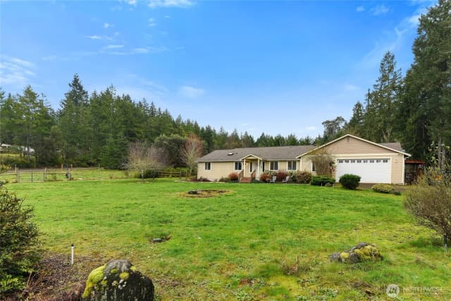 Property photo for 606 206 Avenue Nw, Lakebay photo 4