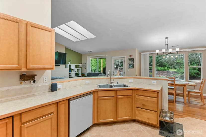 Property photo for 606 206 Avenue Nw, Lakebay photo 19