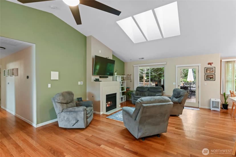 Property photo for 606 206 Avenue Nw, Lakebay photo 15