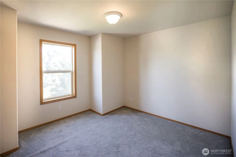 Property photo for 27111 141st Avenue Se, Kent photo 15