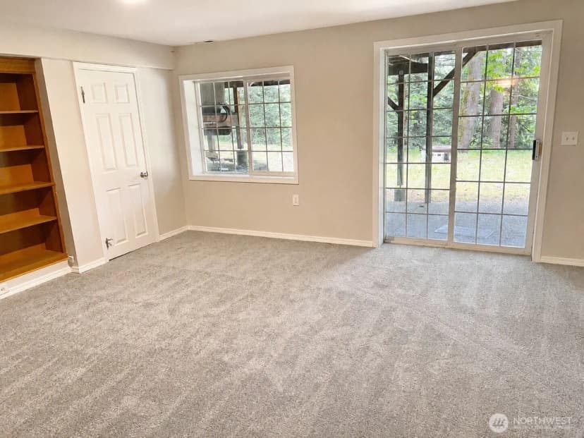 Property photo for 25401 Kanasket Drive, Black Diamond photo 19