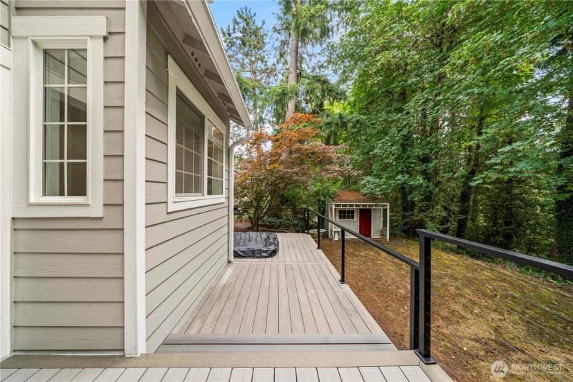 Property photo for 25401 Kanasket Drive, Black Diamond photo 21