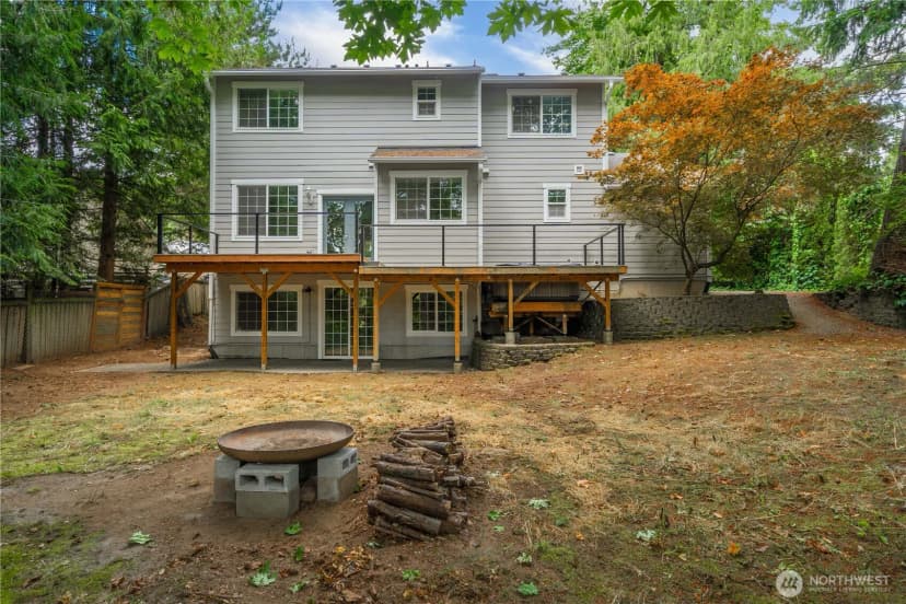 Property photo for 25401 Kanasket Drive, Black Diamond photo 36