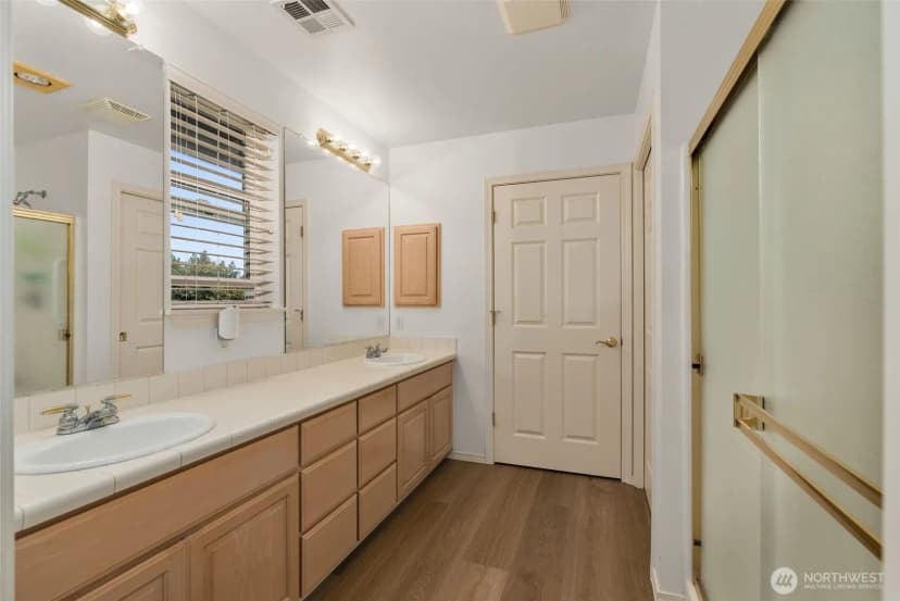 Property photo for 4433 Providence Point Place Se #3003, Issaquah photo 11
