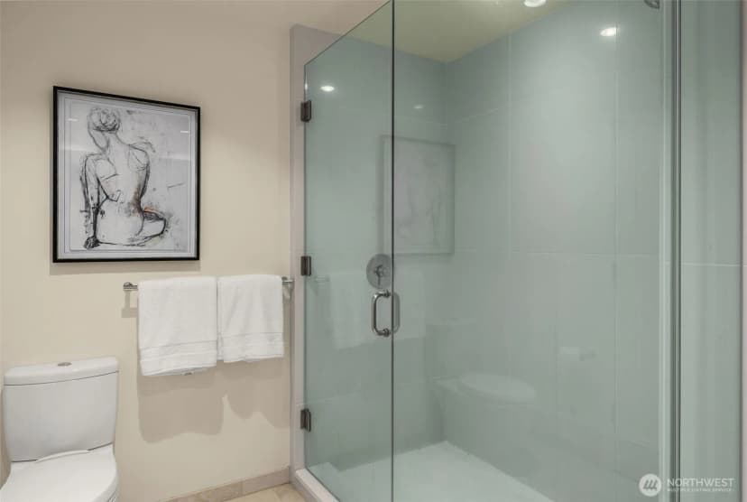 Property photo for 500 106th Avenue Ne #603, Bellevue photo 16