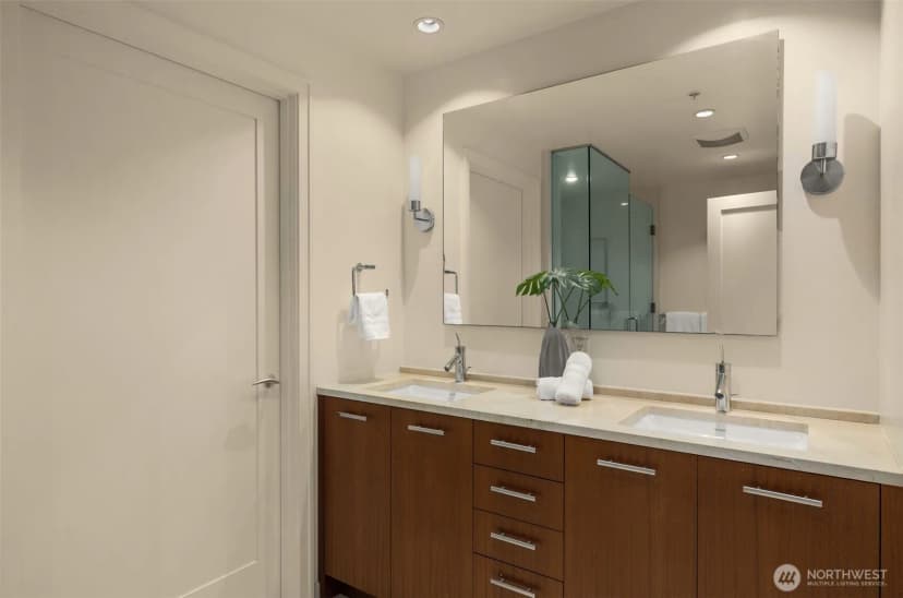Property photo for 500 106th Avenue Ne #603, Bellevue photo 15