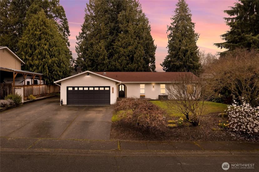 Property photo for 8924 Ne 191st Place, Bothell