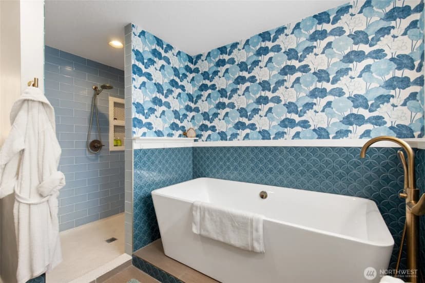 Property photo for 8924 Ne 191st Place, Bothell photo 17