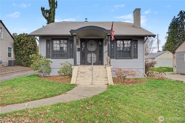Property photo for 608 S 19th Avenue, Yakima