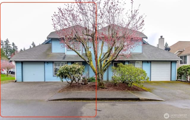Property photo for 307 S 328th Lane, Federal Way photo 3