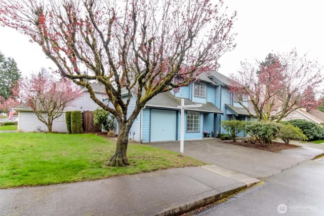 Property photo for 307 S 328th Lane, Federal Way photo 4