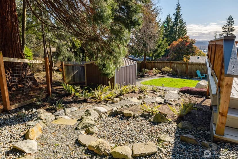 Property photo for 425 Yakima Place, La Conner photo 30