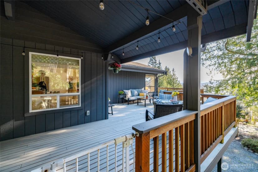 Property photo for 425 Yakima Place, La Conner photo 4
