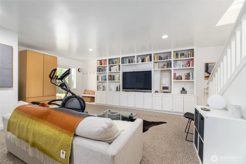 Property photo for 425 Yakima Place, La Conner photo 19