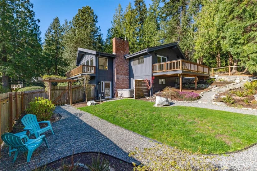 Property photo for 425 Yakima Place, La Conner photo 32