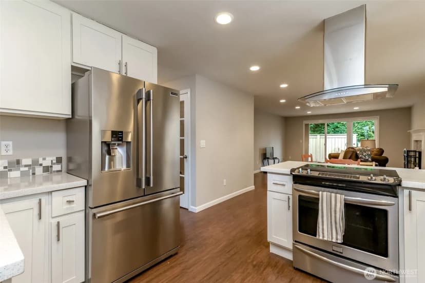 Property photo for 7117 40th Street W #7, University Place photo 5