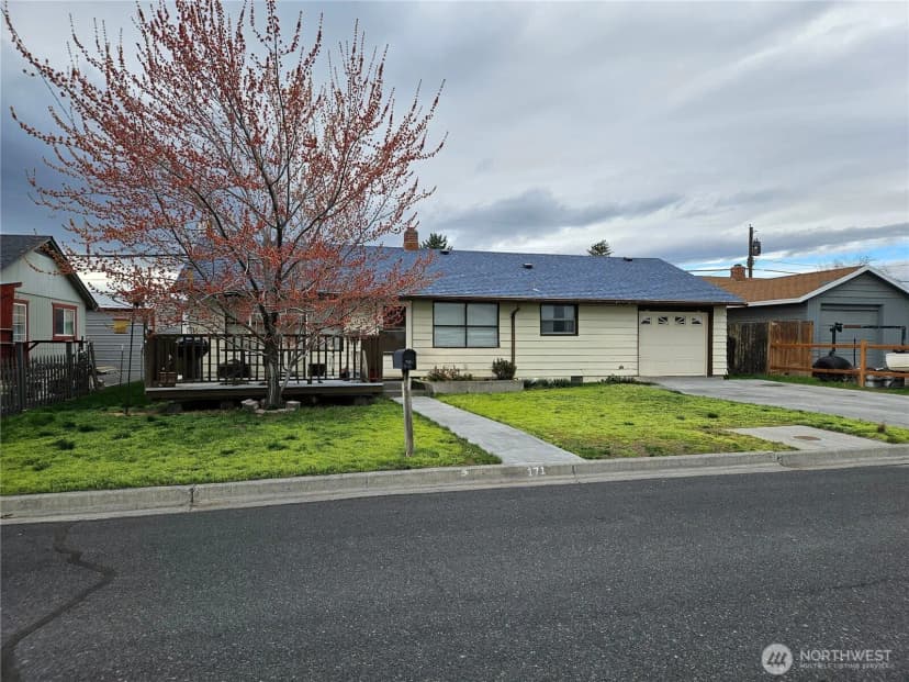 Property photo for 171 Ivy Street Se, Ephrata photo 5