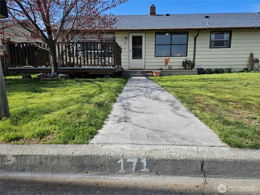 Property photo for 171 Ivy Street Se, Ephrata photo 30