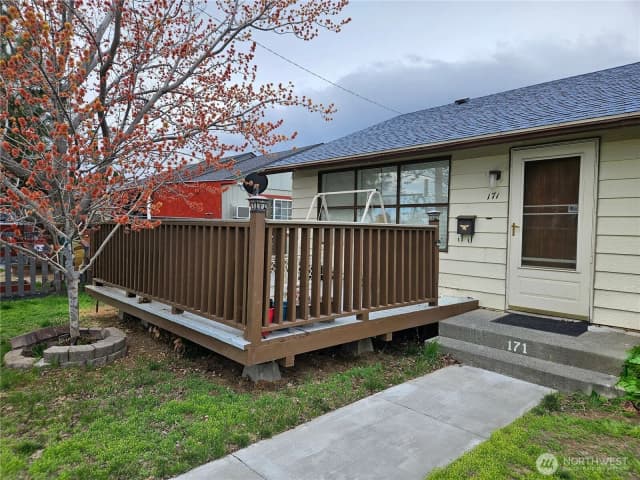Property photo for 171 Ivy Street Se, Ephrata photo 4