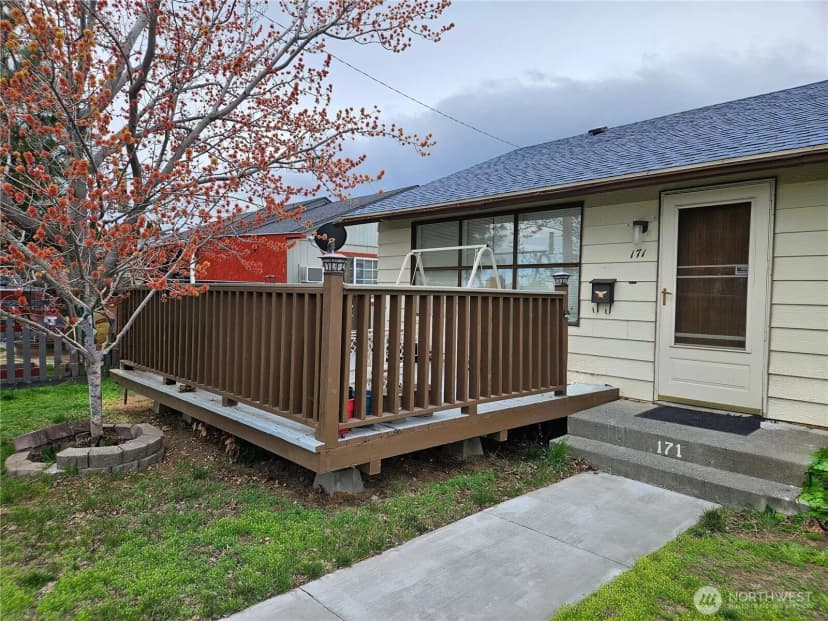 Property photo for 171 Ivy Street Se, Ephrata photo 4