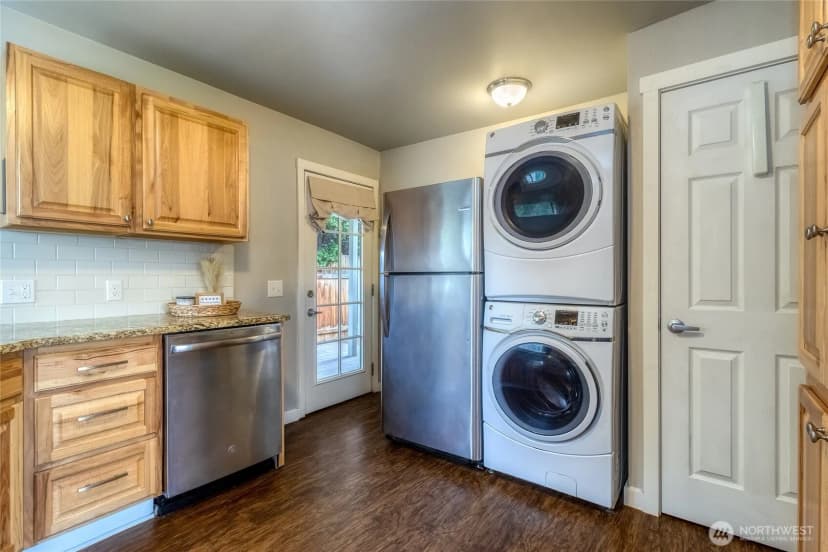 Property photo for 415 Se 5th Street, College Place photo 17