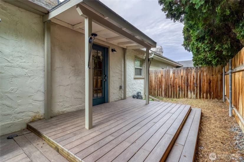 Property photo for 415 Se 5th Street, College Place photo 19