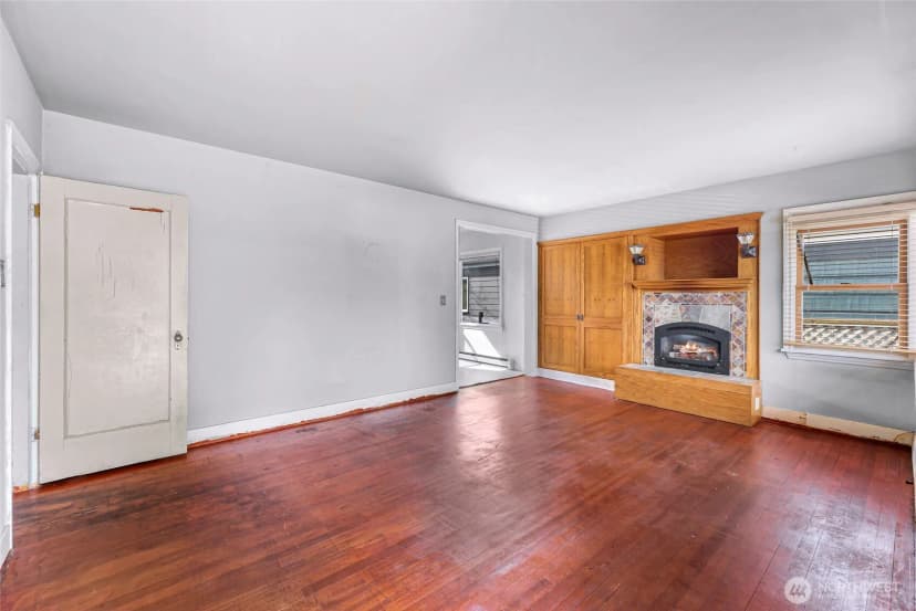 Property photo for 809 W Connecticut Street, Bellingham photo 5
