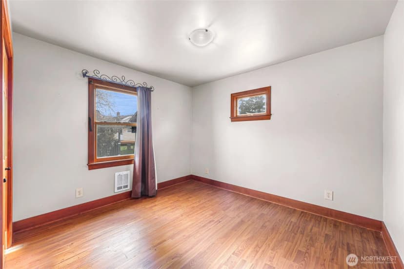 Property photo for 809 W Connecticut Street, Bellingham photo 21